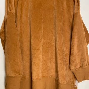 Aerie  2X rust colored split side velvet texture pullover new with tags